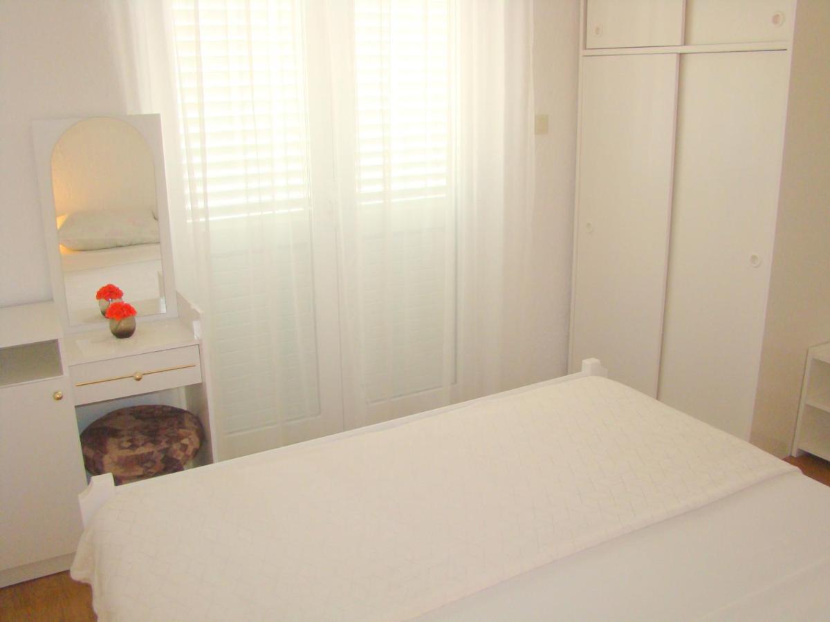 Apartments Ruza Vodice Cameră foto